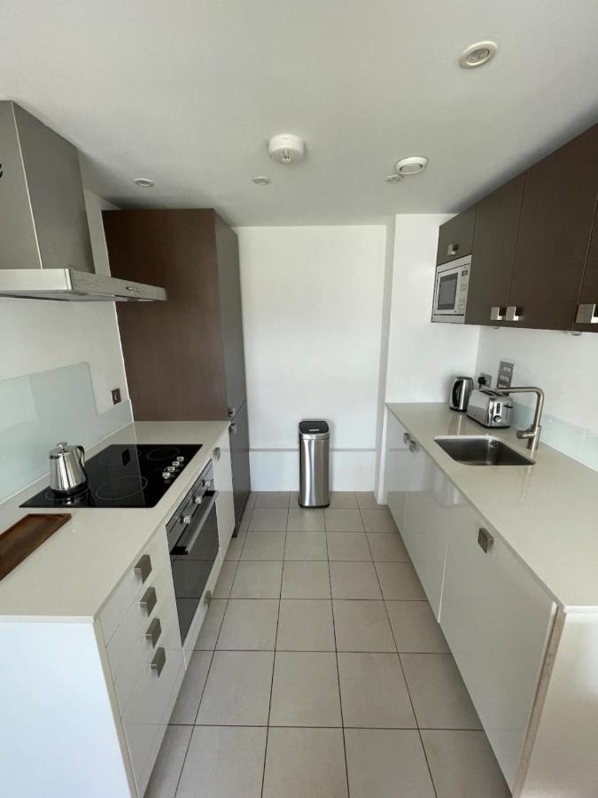 Beautiful 2Bd Flat By Regents Canal - Islington Daire Londra Dış mekan fotoğraf