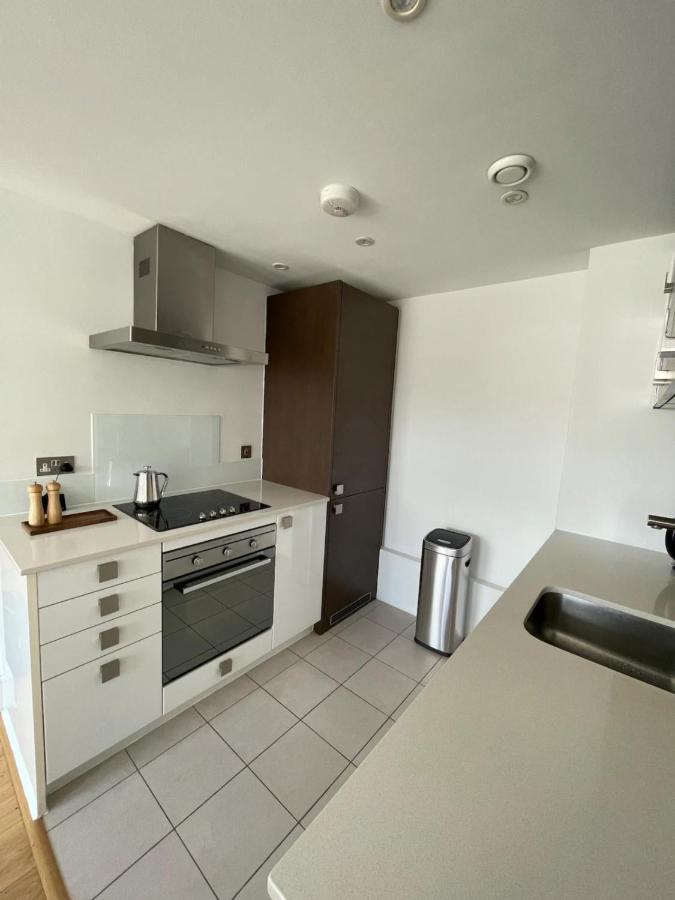 Beautiful 2Bd Flat By Regents Canal - Islington Daire Londra Dış mekan fotoğraf